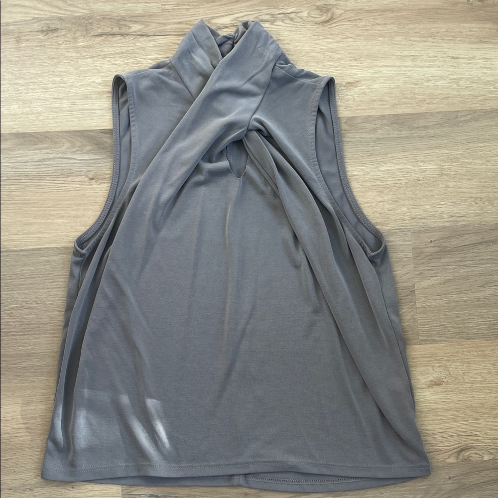 Green Envelope Gray Sleeveless Muscle Tee